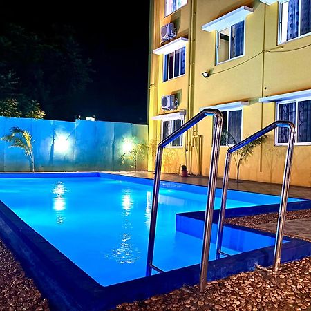 Auro Galaxy Villa Pondicherry Exteriör bild