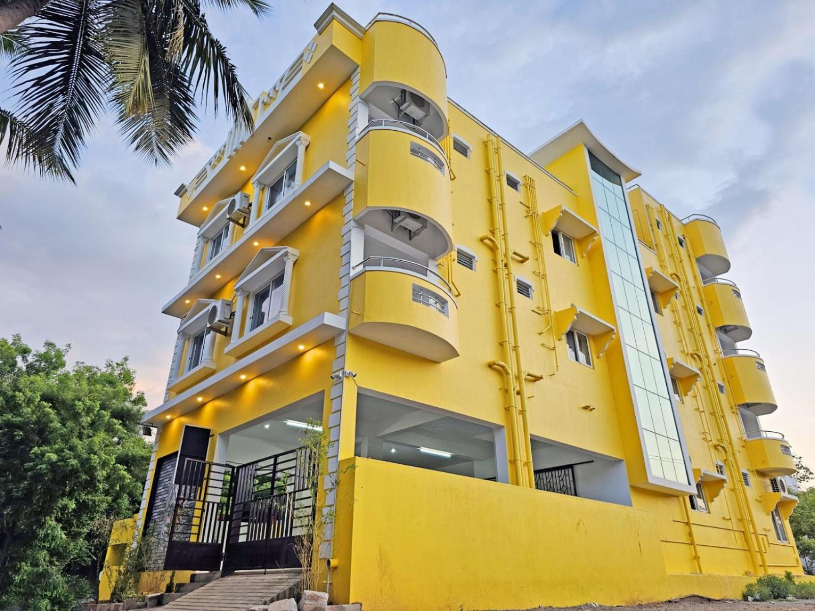 Auro Galaxy Villa Pondicherry Exteriör bild