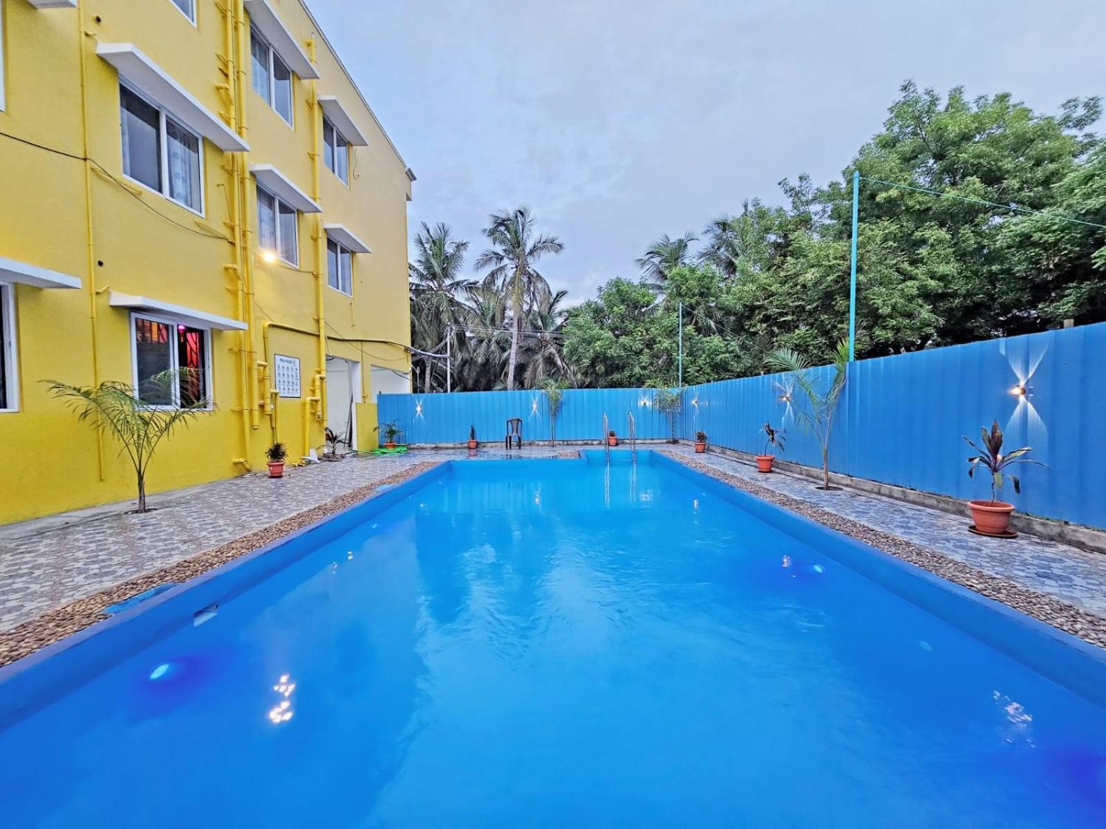 Auro Galaxy Villa Pondicherry Exteriör bild