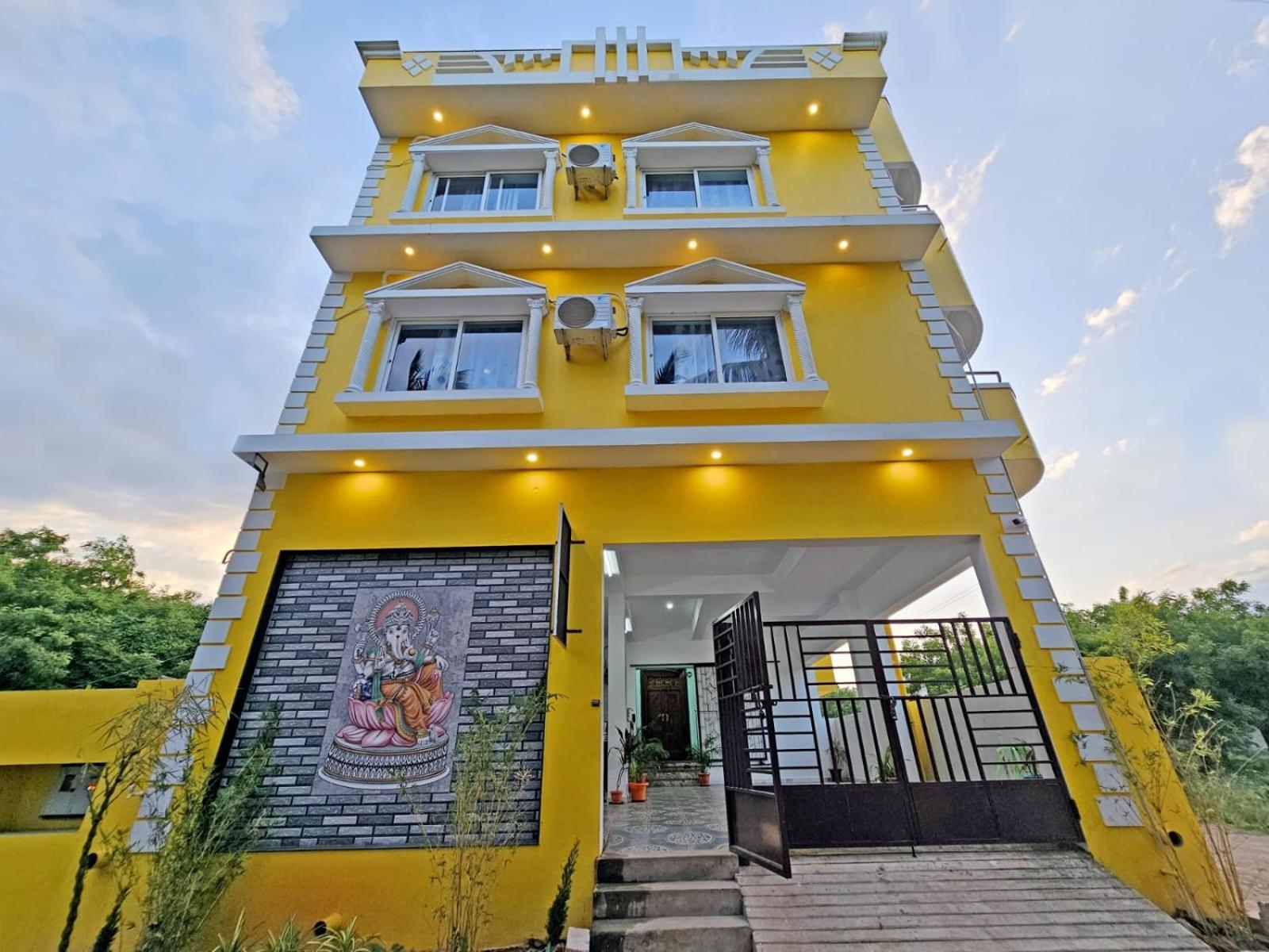 Auro Galaxy Villa Pondicherry Exteriör bild