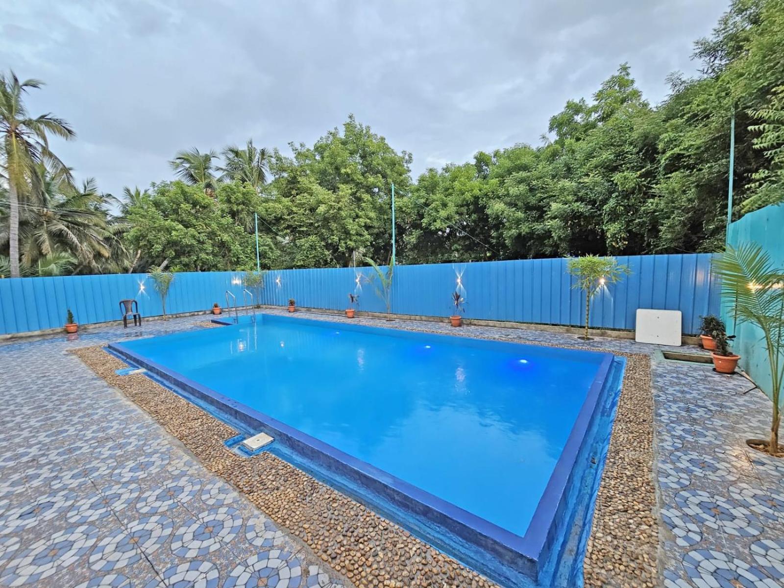 Auro Galaxy Villa Pondicherry Exteriör bild